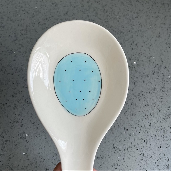 Rae Dunn Artisan Collection Blue Egg Spoon Rest - Picture 2 of 9